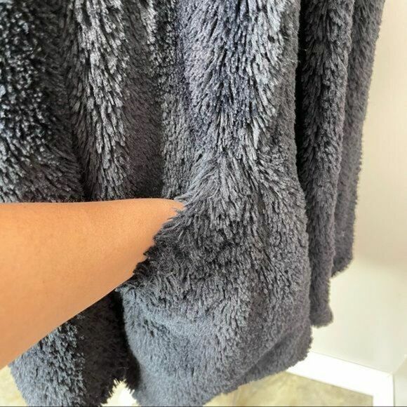 Kenneth Cole Faux Fur Black Coat Medium Women Open Front - Picture 10 of 12